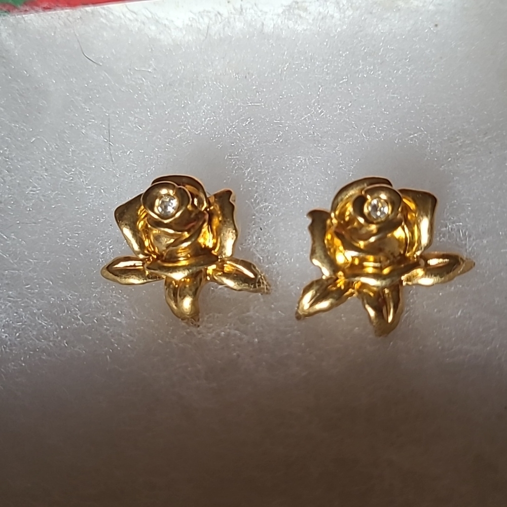 Gold and rhinestone rose earrings